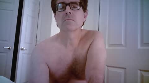 Snapshot of mikewulds chatting on 12.07.24 Mike online show from 12.07.24