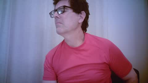 Snapshot of mikewulds chatting on 12.09.24 Mike online show from 12.09.24