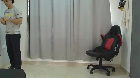 mikey_banji online show from 10.02.25