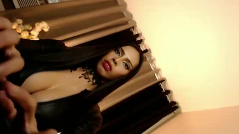 Mistress MikeyAlawi online show from 02.17.25