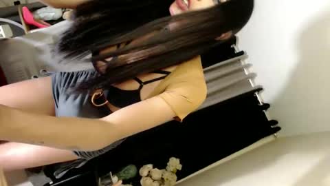Mistress MikeyAlawi online show from 02.24.25