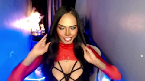 Mistress MikeyAlawi online show from 06.01.26