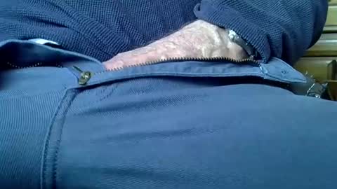 Snapshot of mikeybed chatting on 01.13.25 mikeybed online show from 01.13.25