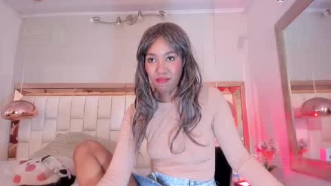 Mikeyla  online show from 09.25.25
