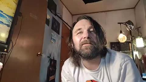 Snapshot of mikeylikesit38 chatting on 12.18.24 Mikey online show from 12.18.24