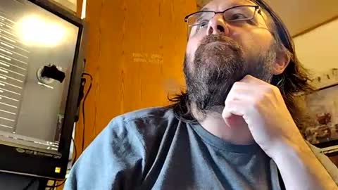 Snapshot of mikeylikesit38 chatting on 02.13.25 Mikey online show from 02.13.25