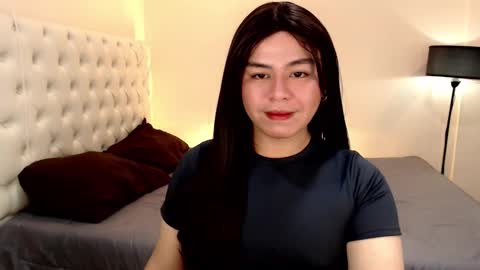 Theresa Luna online show from 01.23.25
