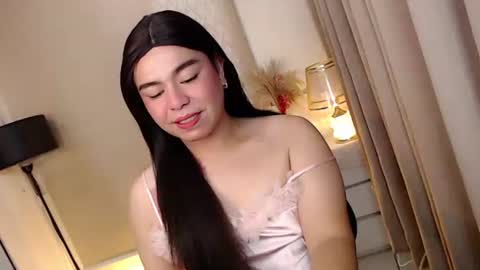 Theresa Luna online show from 09.15.25