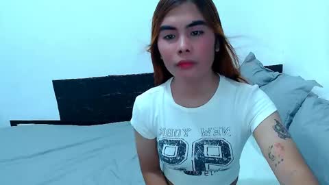 Snapshot of mikhayla_and_zeus_room chatting on 04.20.26 Mikhayla and Zeus online show from 04.20.26