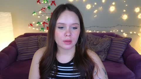 Mikki online show from 12.19.24