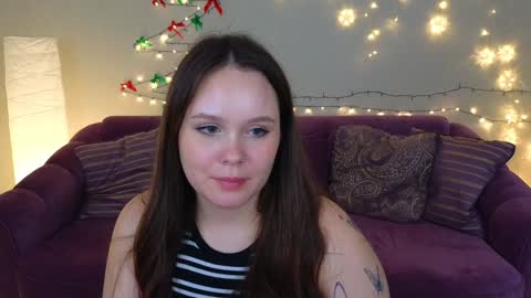 Mikki online show from 12.20.24