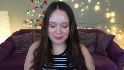 Mikki online show from 12.21.24