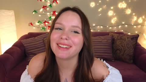 Mikki online show from 12.28.24