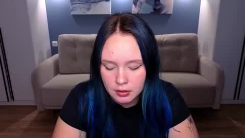 Mikki online show from 09.26.25