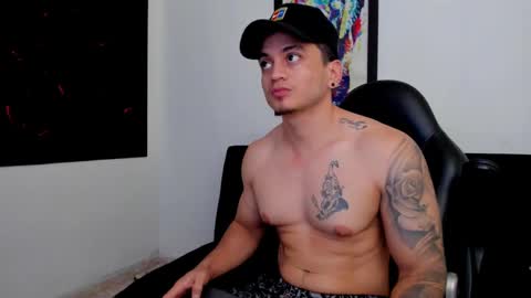 MIKKE online show from 10.12.25