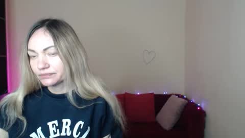 Snapshot of mikkey_mouse8 chatting on 02.02.26 Adalina online show from 02.02.26