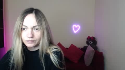 Snapshot of mikkey_mouse8 chatting on 02.10.26 Adalina online show from 02.10.26