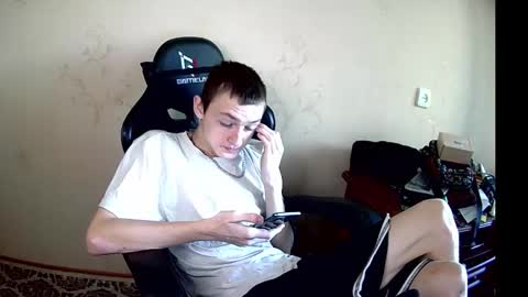 MikkiForus online show from 09.09.25