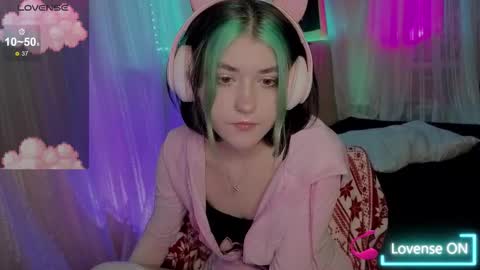 Miko online show from 12.20.25