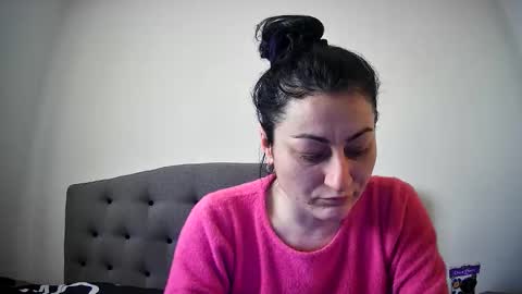 Mikyloveu online show from 03.03.26