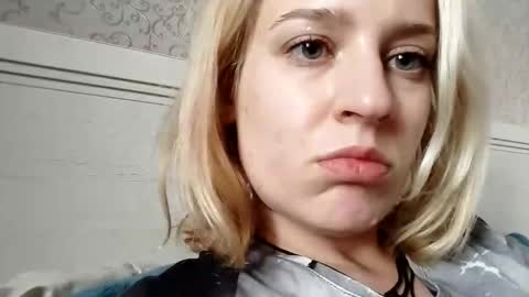 Snapshot of mila_420 chatting on 10.24.25 Mila 420 online show from 10.24.25