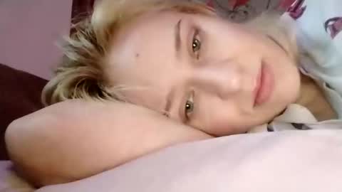 Mila 420 online show from 11.26.25