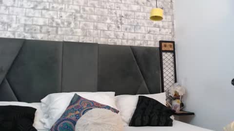 mila_adamss online show from 12.14.25