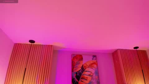 mila_hank online show from 03.20.26