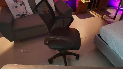 Milena  online show from 04.05.26