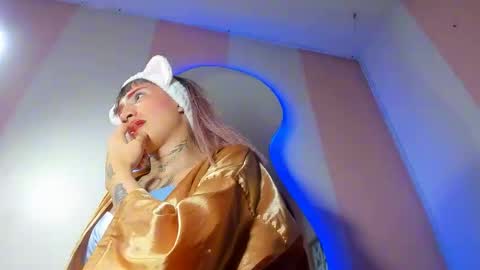 Mila online show from 02.27.26