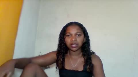 Snapshot of mila_lunah chatting on 04.29.26 mila_lunah online show from 04.29.26