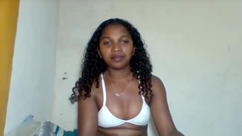 Snapshot of mila_lunah chatting on 04.30.26 mila_lunah online show from 04.30.26