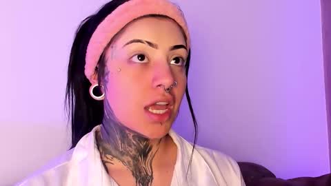 Snapshot of mila_monty__ chatting on 10.18.25 online show from 10.18.25