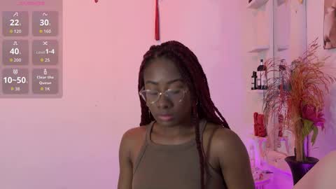 Mila  Max online show from 11.29.25