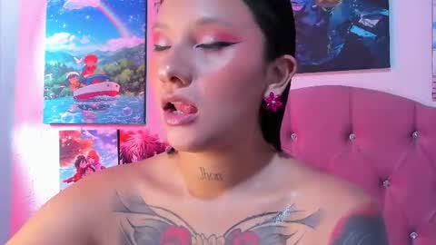 Snapshot of mila_nixon01 chatting on 07.26.26 MILA online show from 07.26.26