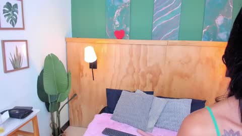 Mila and samy online show from 10.23.25