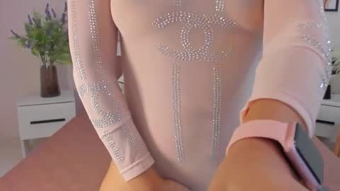 Snapshot of mila_santanaa chatting on 05.12.26 mila_santanaa online show from 05.12.26