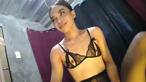 Snapshot of mila_seductressxx chatting on 07.06.26 mila_seductressxx online show from 07.06.26