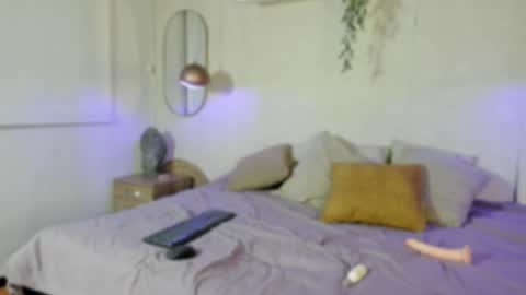 Snapshot of milaa_rougee chatting on 02.27.26 milaa_rougee online show from 02.27.26