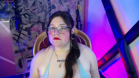 Snapshot of milaanddalia chatting on 10.01.25 Milaanddalia online show from 10.01.25