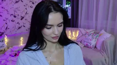 Snapshot of milaasweety chatting on 08.07.26 Mila online show from 08.07.26