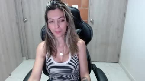 milacoxx8819 online show from 03.02.25