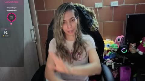 milacoxx8819 online show from 10.18.25