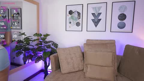 milacrave online show from 09.11.25