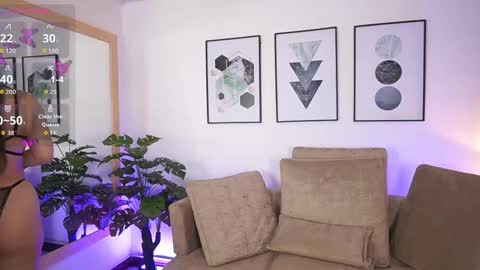 milacrave online show from 09.22.25