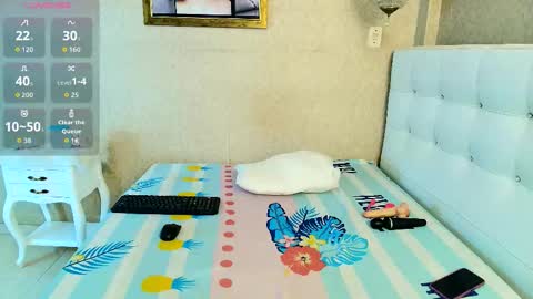 Snapshot of miladiosa chatting on 11.04.25 miladiosa online show from 11.04.25