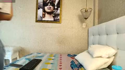 miladiosa online show from 11.28.25