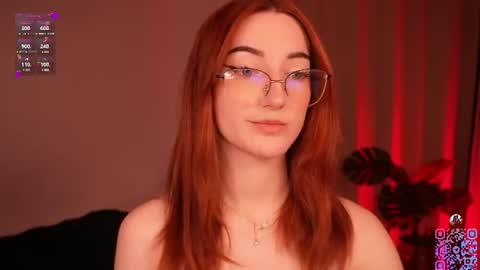 Snapshot of milaflameee_ chatting on 07.21.26 Mila . online show from 07.21.26