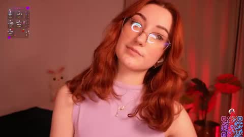 Snapshot of milaflameee_ chatting on 07.23.26 Mila . online show from 07.23.26