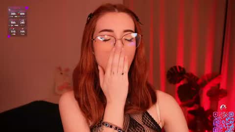 Snapshot of milaflameee_ chatting on 07.24.26 Mila . online show from 07.24.26